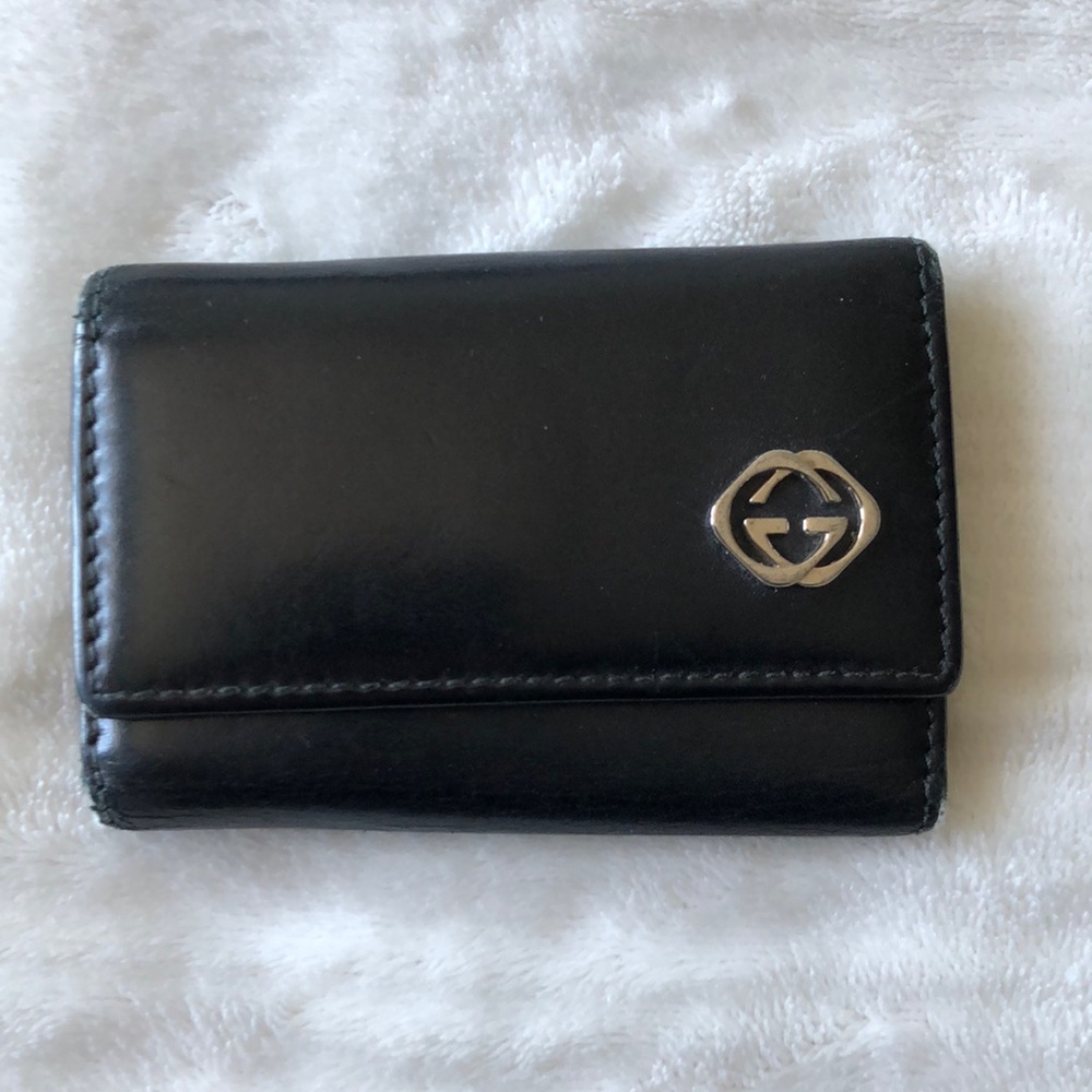 Gucci Black Leather 6-Key Holder